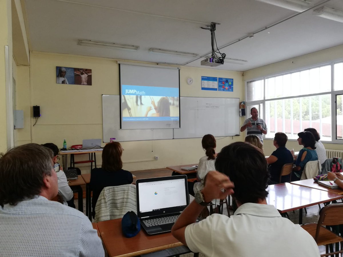 ins_lleida's tweet image. Després de classe, els profes... tenim classe! #formacio #JumpMath