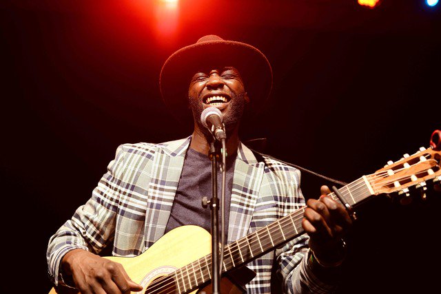 3 days left 
#refugeecouncil #myview #music4forgotten #richmix #justgiving #charity #donate #children #musicevent #funding #uk #refugees #asylum #kihayablues