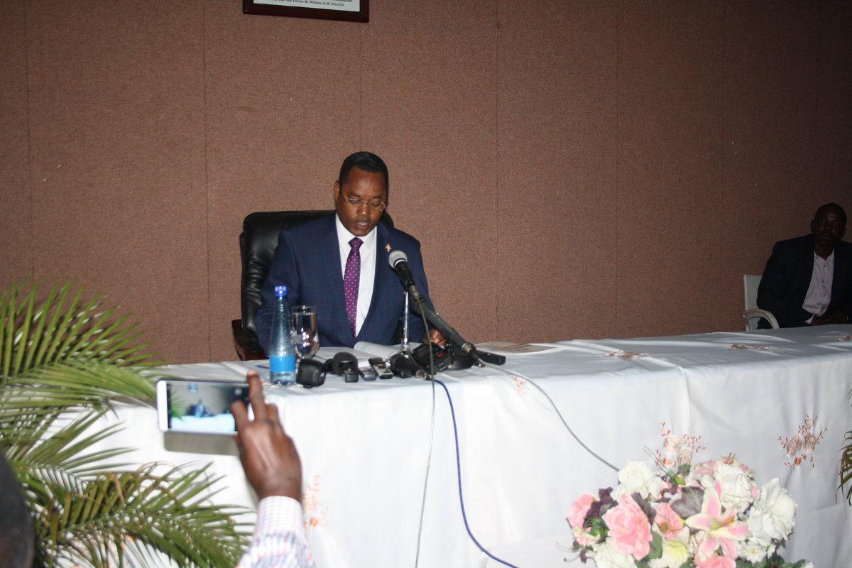 BurundiNet1's tweet photo. #Burundi, L'institution de @OmbudsmanBI  a rencontré les Représentants des organisations de la société civile bdaise à #SourceduNil, sous le thème"Echange sur le rôle des organisations de la société civile et celui de @OmbudsmanBI ds la consolidation de la Paix et de la sécurité. https://t.co/gAIp2E63ZX