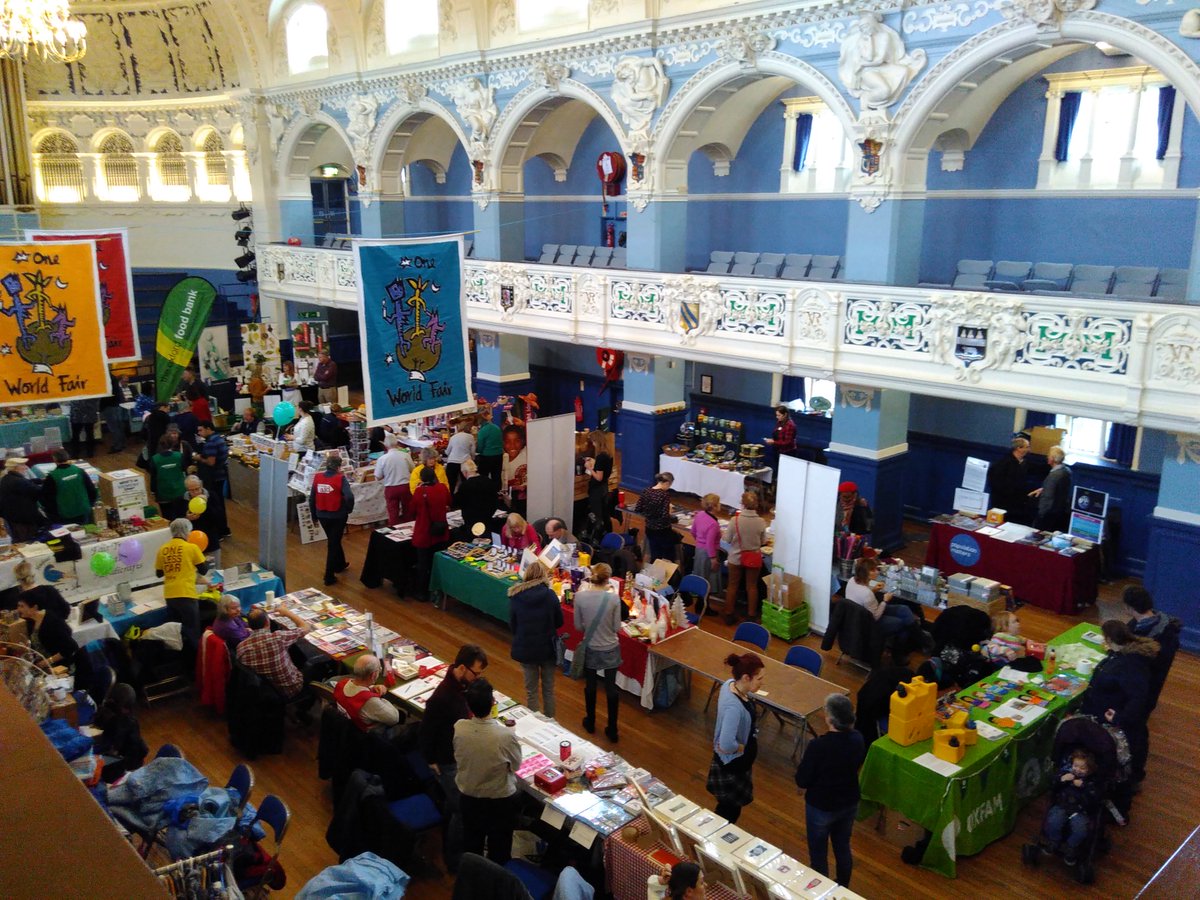 OxfamOxford's tweet photo. #NonProfits &amp; #LocalBiz in #Oxford join us and @globaljusticeox at #oneworldfair on 3/11/18 - register now for early bird discount click https://t.co/auaWf5Eq7E . Taking place on 3/11/18 in partnership with @oxfairtrade to raise funds for @oxfamgb @OxfordTownHall https://t.co/lxi9oaDQ3v