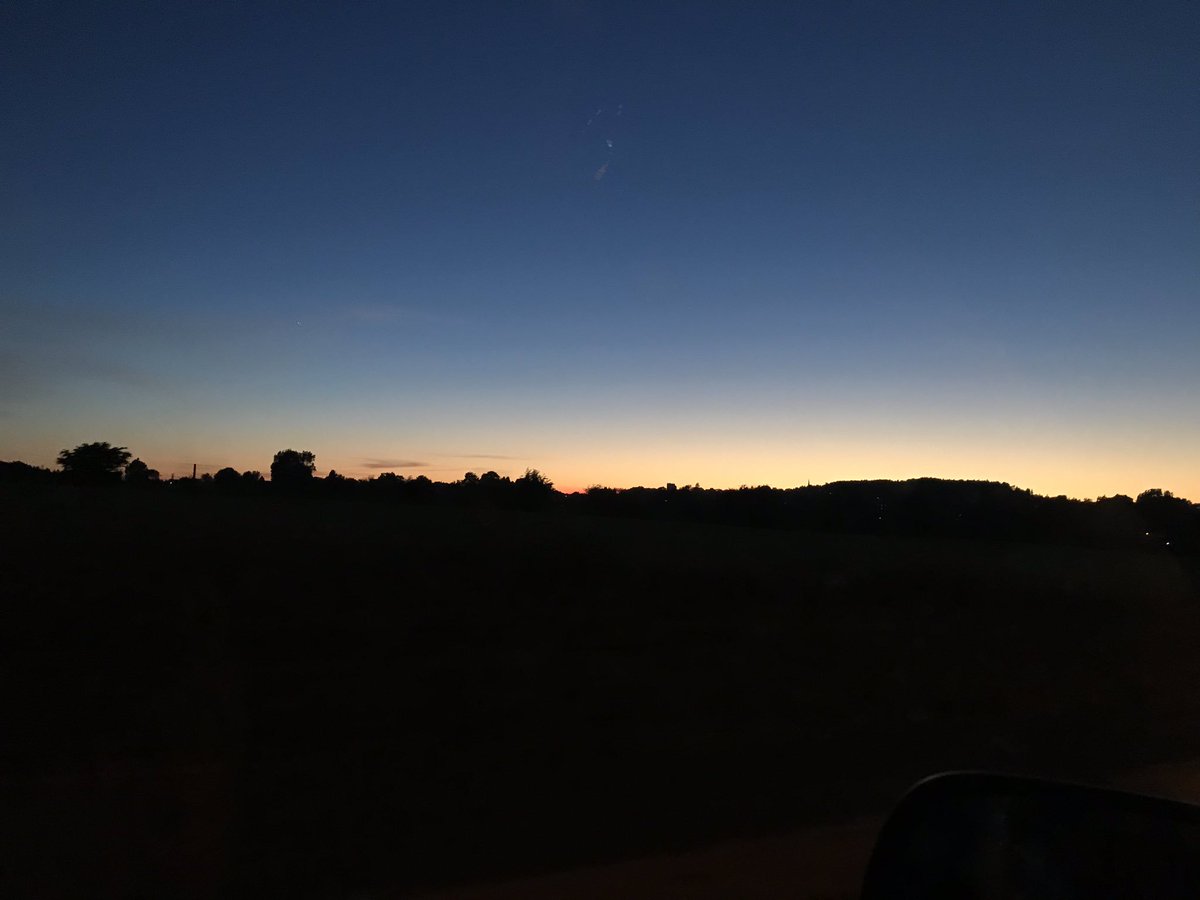 Amba_Suga's tweet photo. Beautiful sunset... 😍😍 https://t.co/RkjHrkRbS7