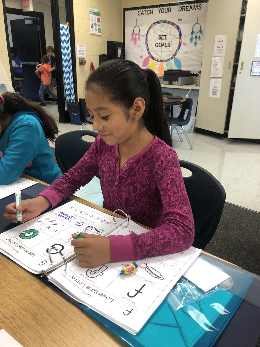 MrsDunlopREADS's tweet photo. Learning the letter G sound using Phonics First and a piece of gum! I love my ESL group #PhonicsFirst @wolvestweet @IMSEOG https://t.co/1S5Nw3L7zG