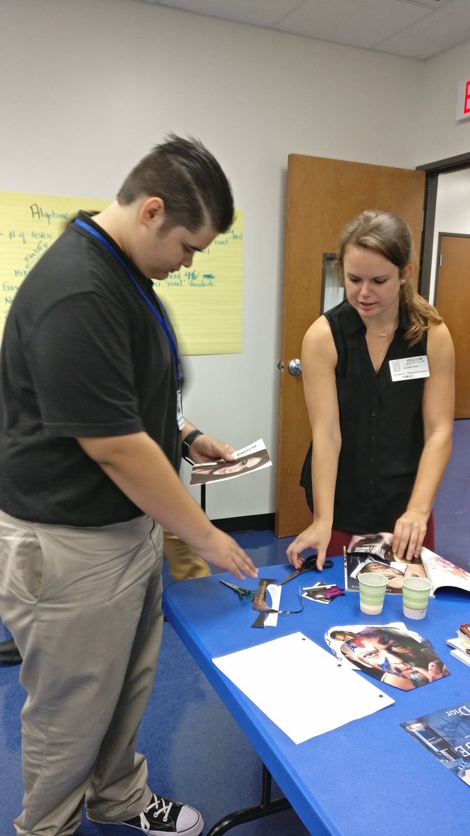 FwcaPrincipal's tweet image. #FrogTalks are back! Their almost finished getting ready for the October 9th Health Fair.
#texanscan #fwca