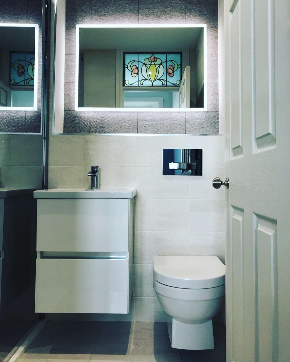 TuMewnLtd's tweet photo. Cwsmeriad yn hapus iawn gydaโi Tลท bach gan tumewn.
Recently completed showerroom
Products by @UtopiaBathrooms , @Porcelanosa_EN , @GeberitUK
Designed & installed by @TuMewnLtd
#renovation #northwales #gogleddcymru #bathroomdesigner #bathroominstaller #ystafellmolchi https://t.co/njEIidkQKV
