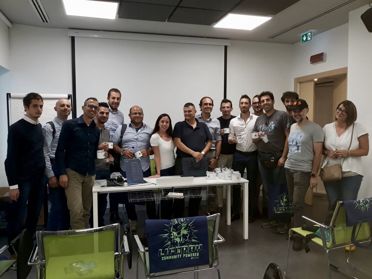 Guenda_novena's tweet photo. Grazie a tutti i partecipanti dello User Group di @LiferayItalia a Milano!
Next stop Bari! https://t.co/srnwWyg3uJ