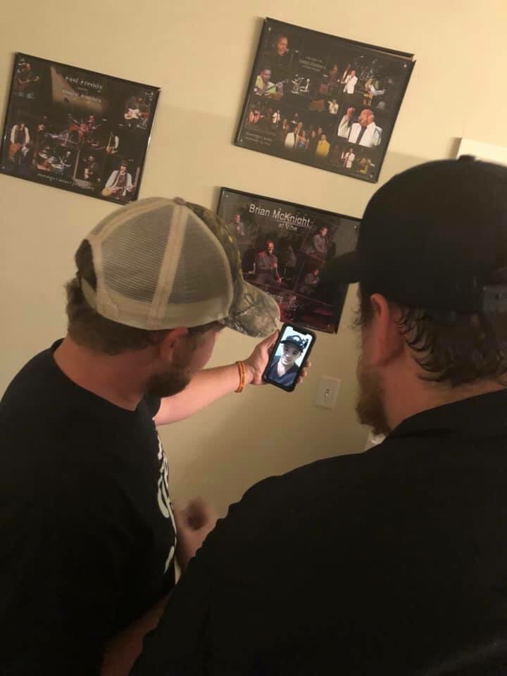 lukecombs's tweet photo. Right before stage last night a few people told me that someone sang “One Number Away” on @NBCTheVoice. His name was @Kameron_Marlowe and turns out he’s from NC too. Rob found his number through the Gastonia grapevine and we congratulated him. Good pick @blakeshelton https://t.co/iFvSGoG9Tj