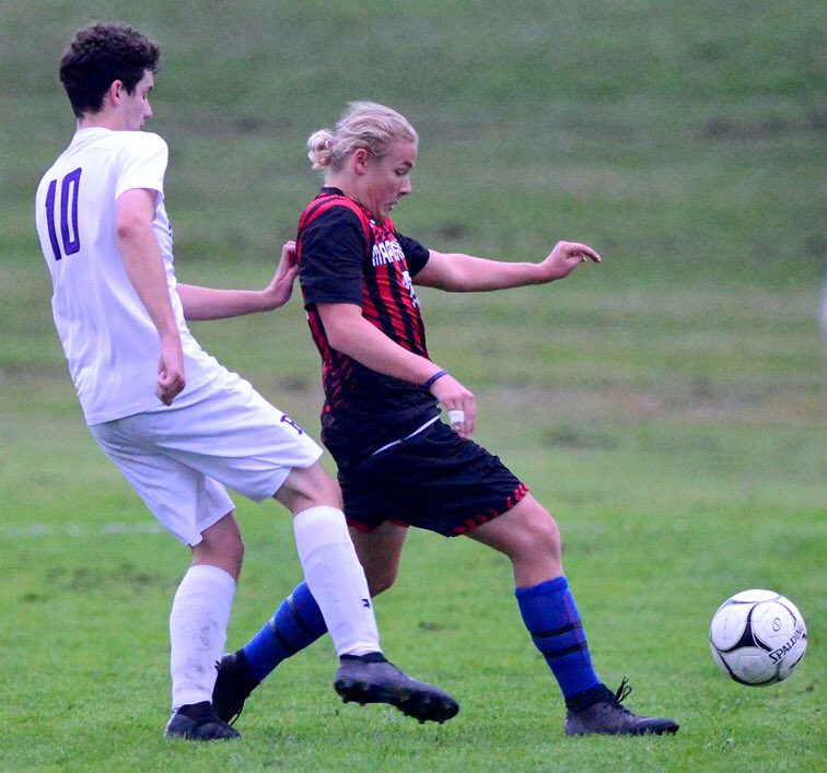 mspielman3's tweet photo. Spillane’s Last-Second Goal Lifts Red Dragons: @TheMGPointer Takes Control Of CCAA Central Division
https://t.co/PytU76VEoR
@pinevalleybsoc https://t.co/JD6WblkLL9