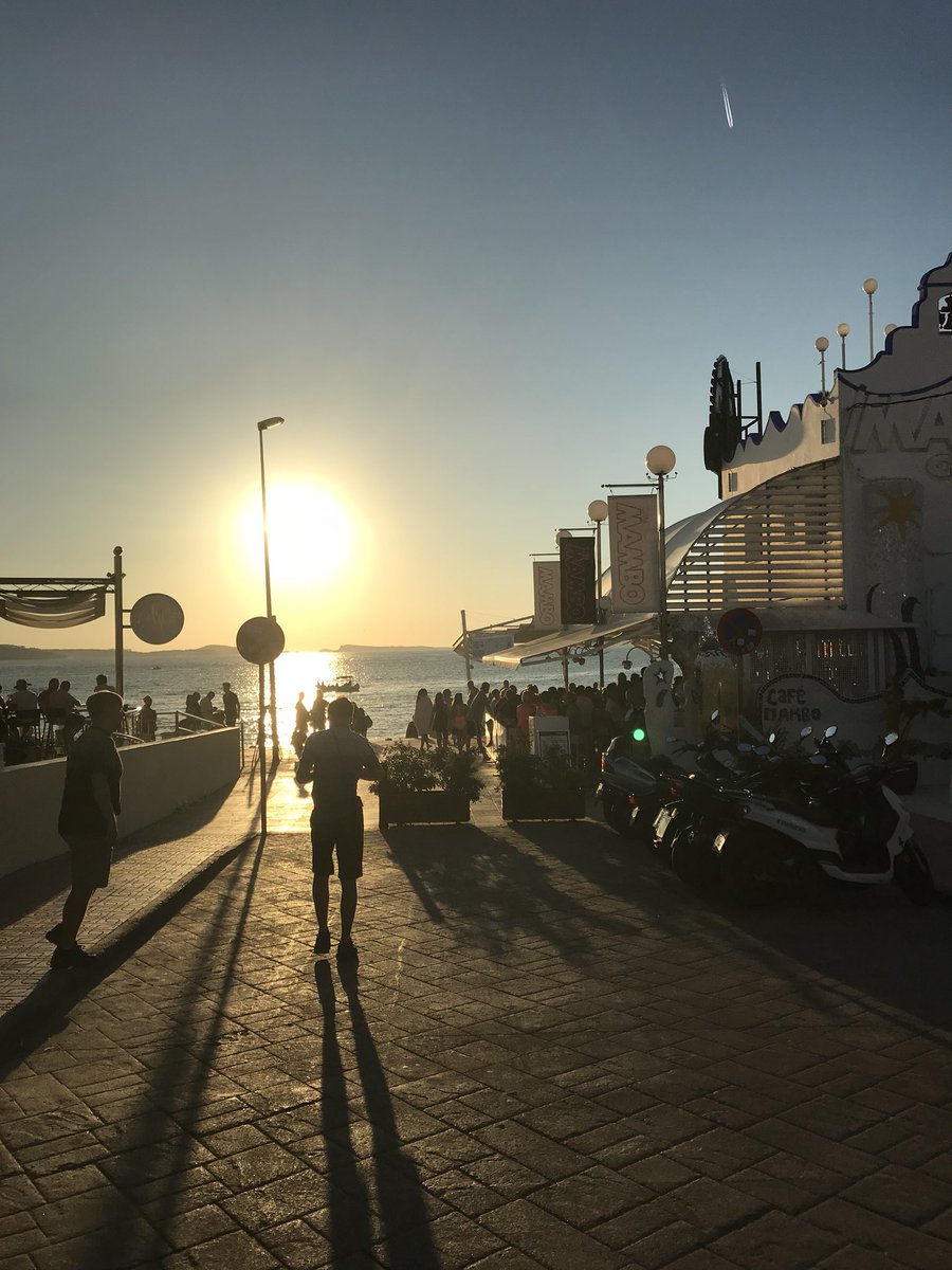 jayspeed12's tweet photo. Heaviest week in Ibiza 🌅 https://t.co/oKOeItKFIX