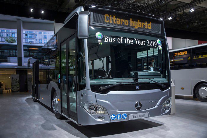 _Viajeros_'s tweet photo. Daimler se lleva varios premios en IAA 2018.  @iaamesse https://t.co/KToaTNtR3q https://t.co/O9NGSeKD8q