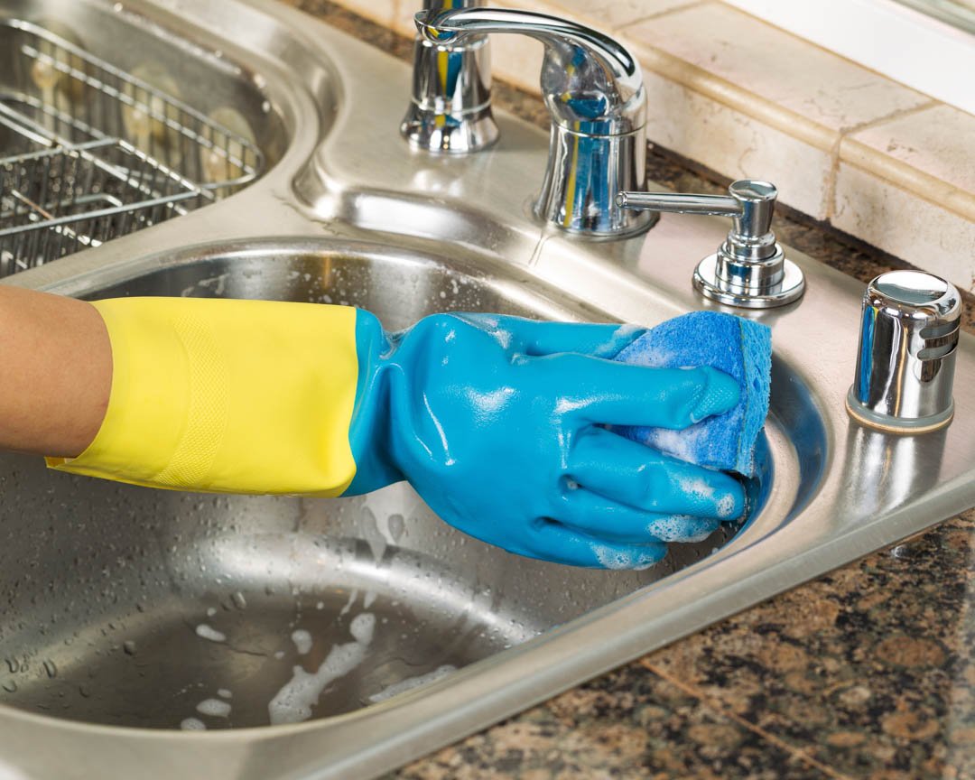 alphaomega503's tweet photo. We're looking forward to assisting you with all of your #ResidentialCleaning needs. Be sure to #like and #subscribe to stay updated on all the most recent updates! Give Us A Call at # (503) 386-1835 today! #MaidService #VacationHomecleaning #Newberg97132 https://t.co/9qJXZzSSKn https://t.co/dYXpkvxqDq