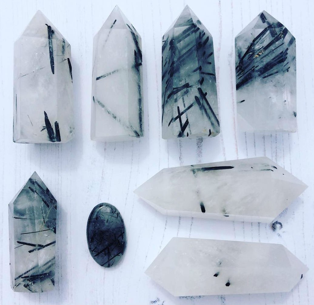 SpiralCrystals's tweet photo. #Tourmalinated quartz has the energies of both #quartz and #tourmaline and can balance the meridians, aura and #chakras.
Buy Now - https://t.co/tkSR2VduPm
#crystals #crystalsuk #crystalgrid https://t.co/MqUko5zr6u