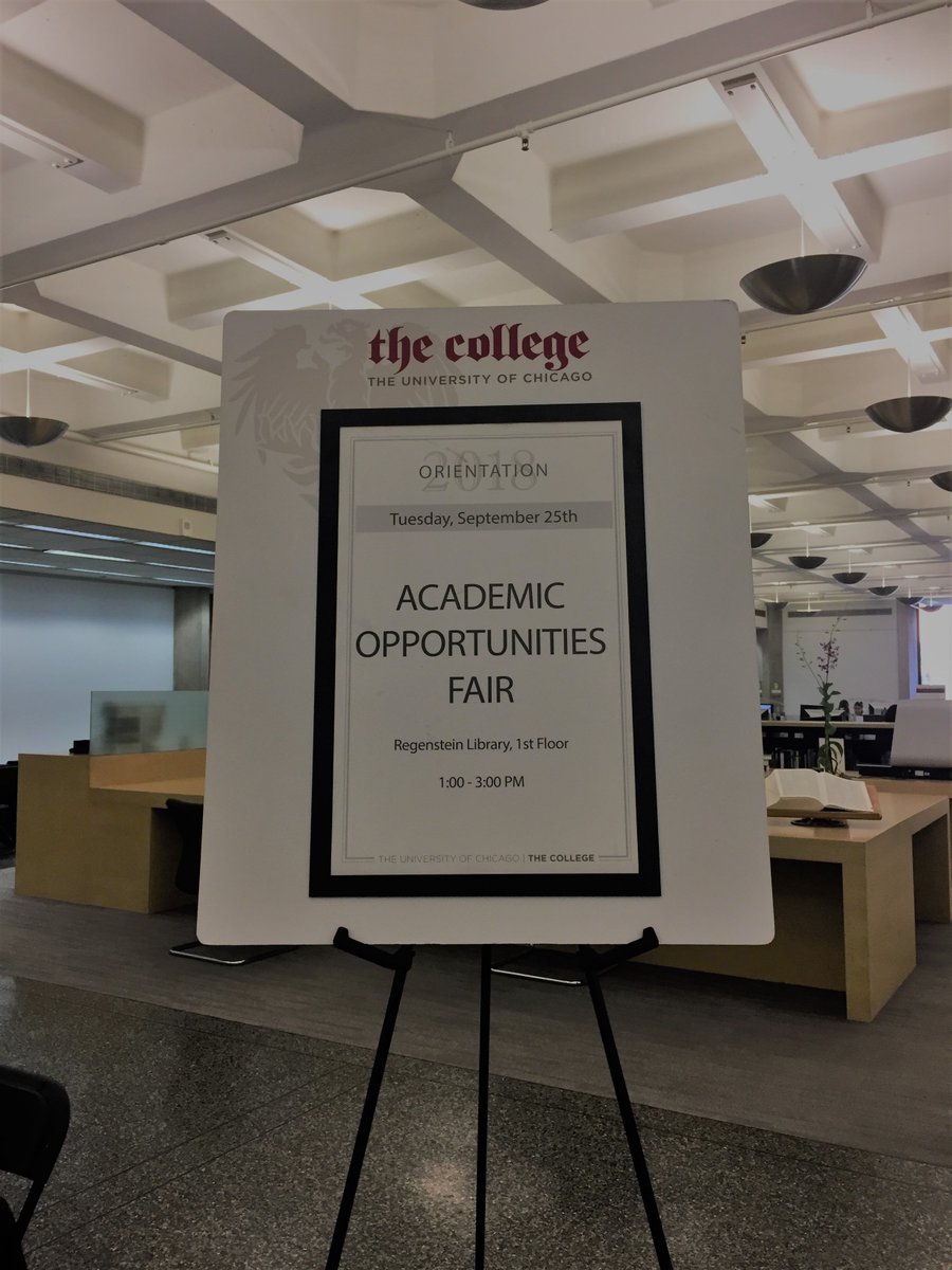 UChicagoLibrary's tweet photo. The Academic Opportunities Fair is officially underway!  Come see @UChiLibrarian and Jenny Hart and learn about how the library can assist you with your research. #OWeekUChicago https://t.co/GwGmjs55iD