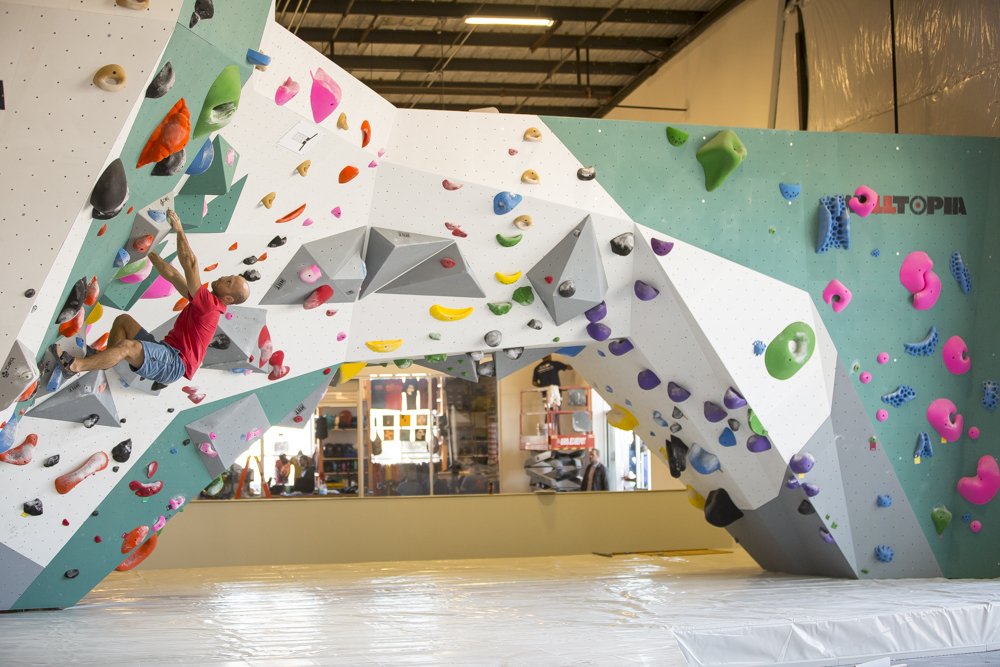 This Saturday @ 10:00am, we'll be climbing at Momentum Silver Street in Houston. This is a members-only event. See you there!
