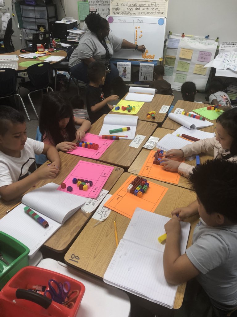 LawrencevilleES's tweet photo. #RealLearning #EngagedLearning https://t.co/PWT0EIHtid