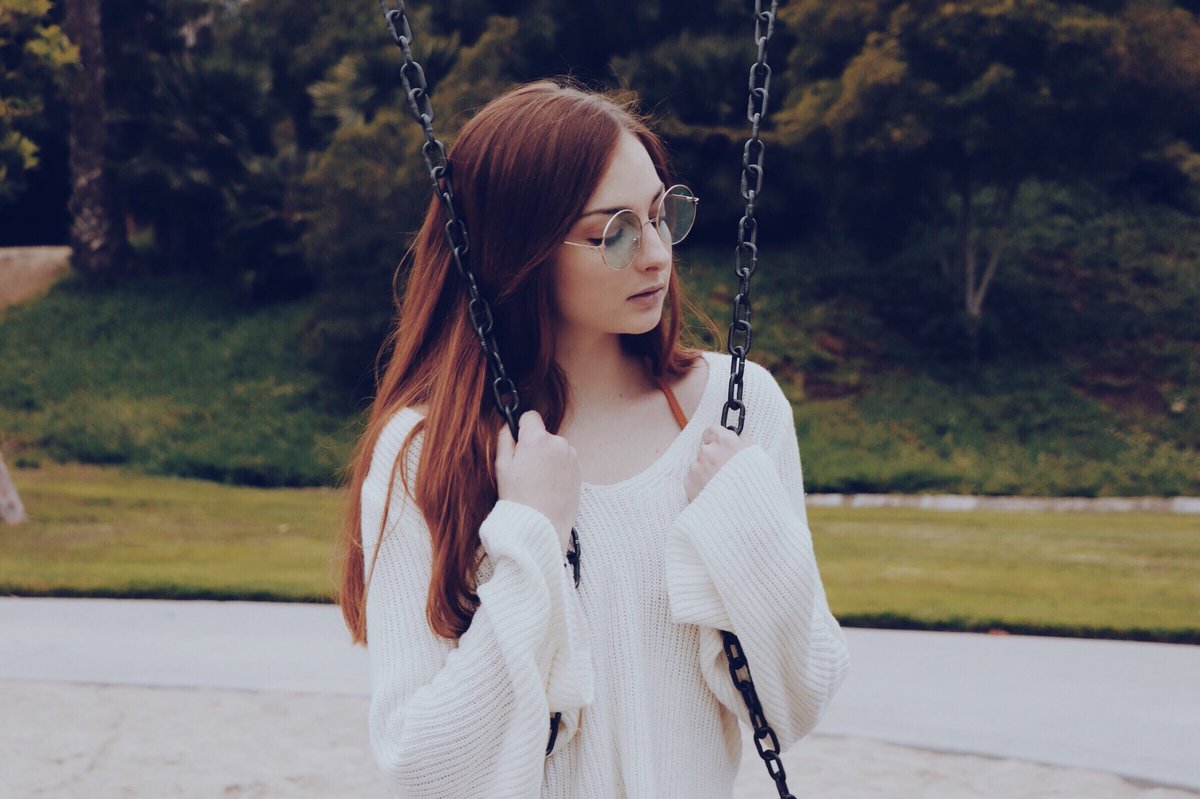 TrinityKieran's tweet photo. Feeling like fall 🍁🍂 https://t.co/AnrFjsHuv7