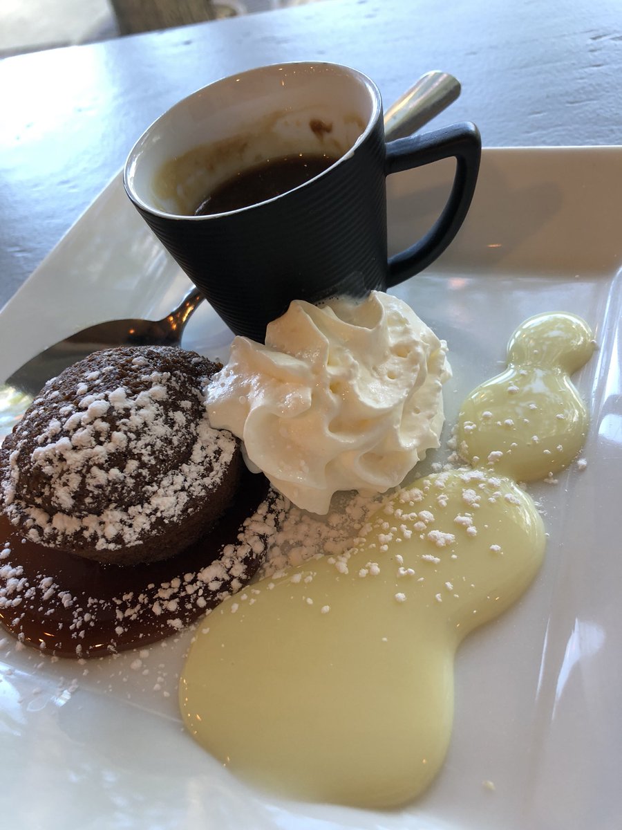 For those of you who haven’t been down to <a href="/Chronicles_RD/">Chronicles Comics and Cafe</a> this should be reason enough warm sticky toffee pudding is just out of this world. #delicious