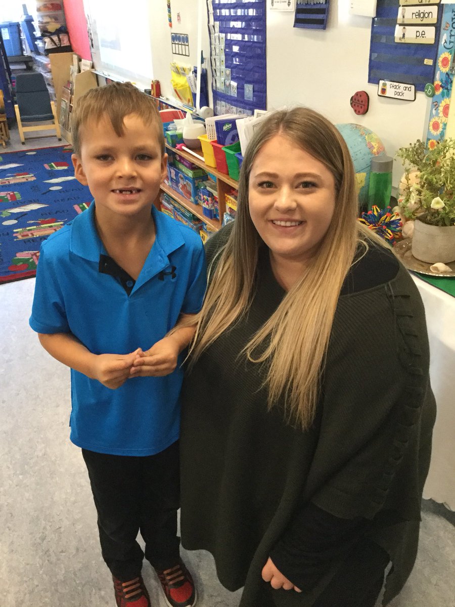 So blessed to have this lovely lady help us today in 1H <a href="/St_JohnXXIII/">Saint John XXIII CS</a> <a href="/EICSTalks/">EICatholicSchools</a> <a href="/MrsBoehm/">Bonnie-Lynne Boehm</a> <a href="/MrsWillisD/">Kristine Willis</a>