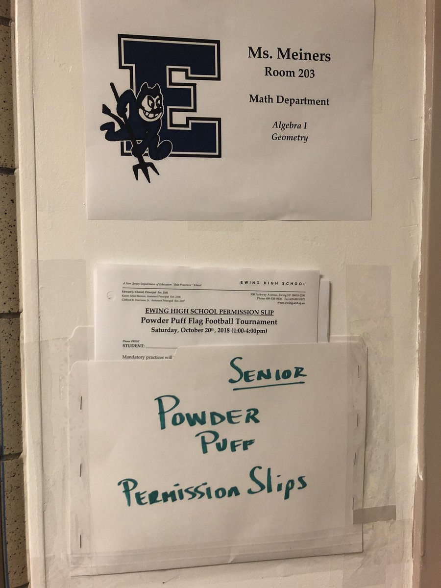 ewing2019's tweet photo. Come to room 203 to grab powder puff papers!!!! https://t.co/YgMgufJDZg