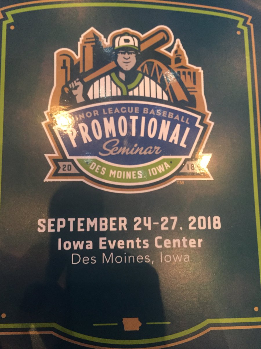 SCSpikes's tweet image. The Spikes are geared up for day 2 of @PromoSeminar! Looking forward to finding new ways to improve the fan experience at Medlar Field! #MiLBPS