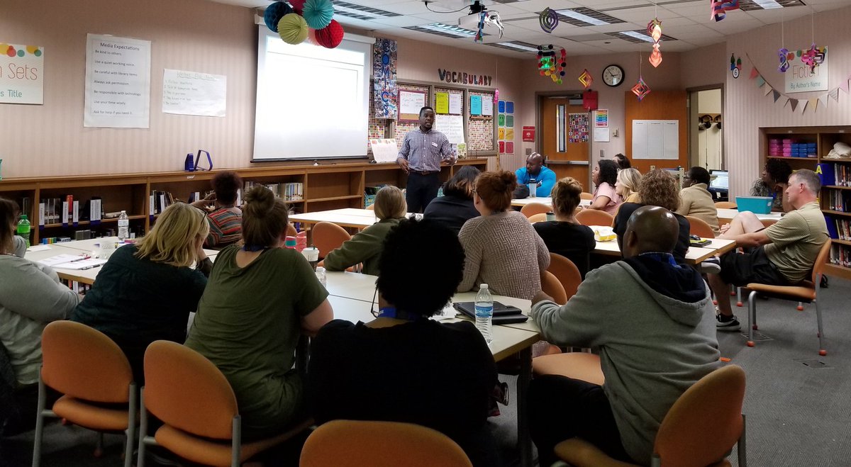 rinehartphd's tweet image. Great day of learning and conversation about affective statements and behavior specific praise! @NorthWayneElem @TeamWey10 @Erwin13Alicia @tam3172 @CheriODay @Ncaulfield1 #wearewayne #seltools