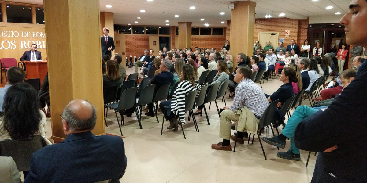 RoblesPenamayor's tweet image. ¡Presentamos el nuevo curso con todas las familias! #InnovacionEducativa, #EnglishProject y todas las novedades! ✌😉👍 #LosPadresLoPrimero