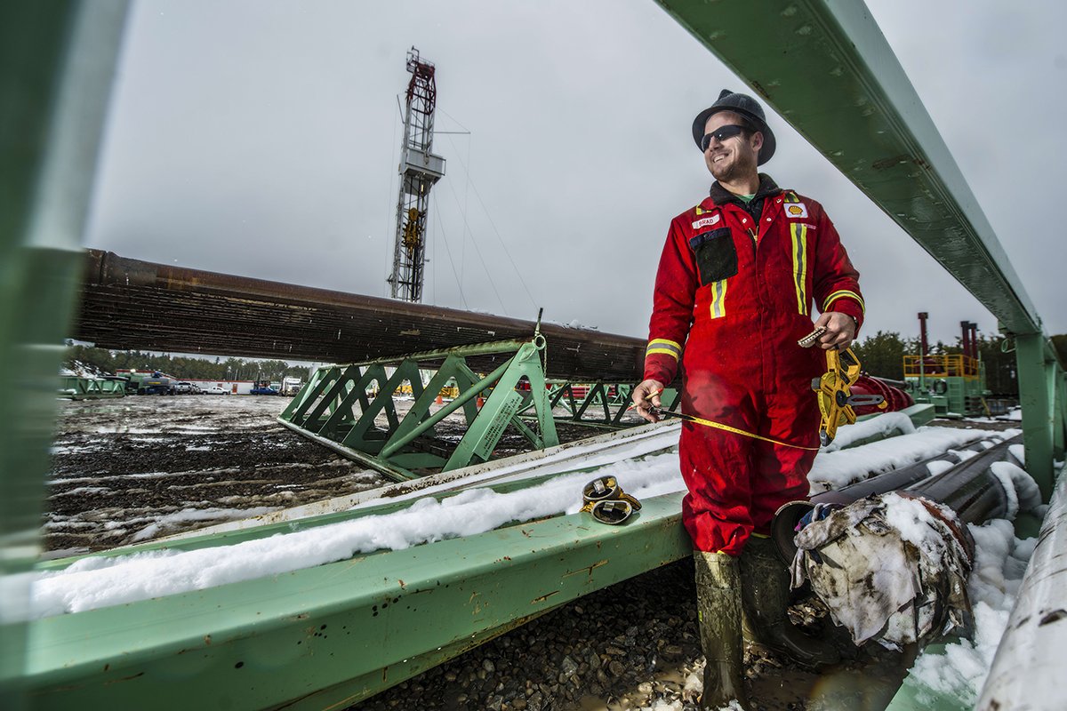 With 85,000 employees across 70 countries, critical #energy infrastructure across the globe, and 44,000 gas stations worldwide, @Shell is using Microsoft #intelligent #tools to change the way its employees communicate with each other: https://aka.ms/AA2pitg