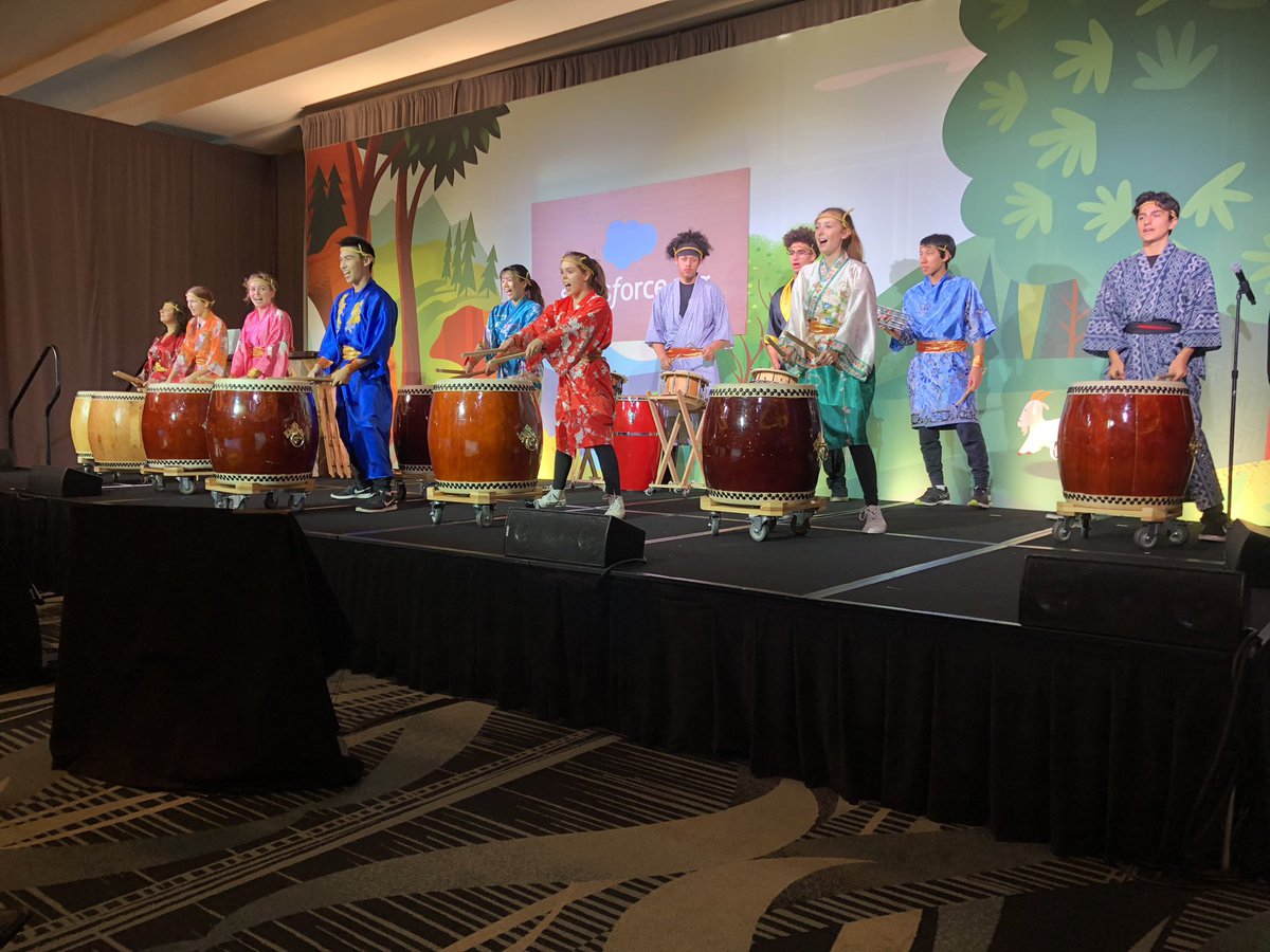 jamesbsanders's tweet image. Here we go!  Nonprofit Cloud Keynote about to start!  #DF18