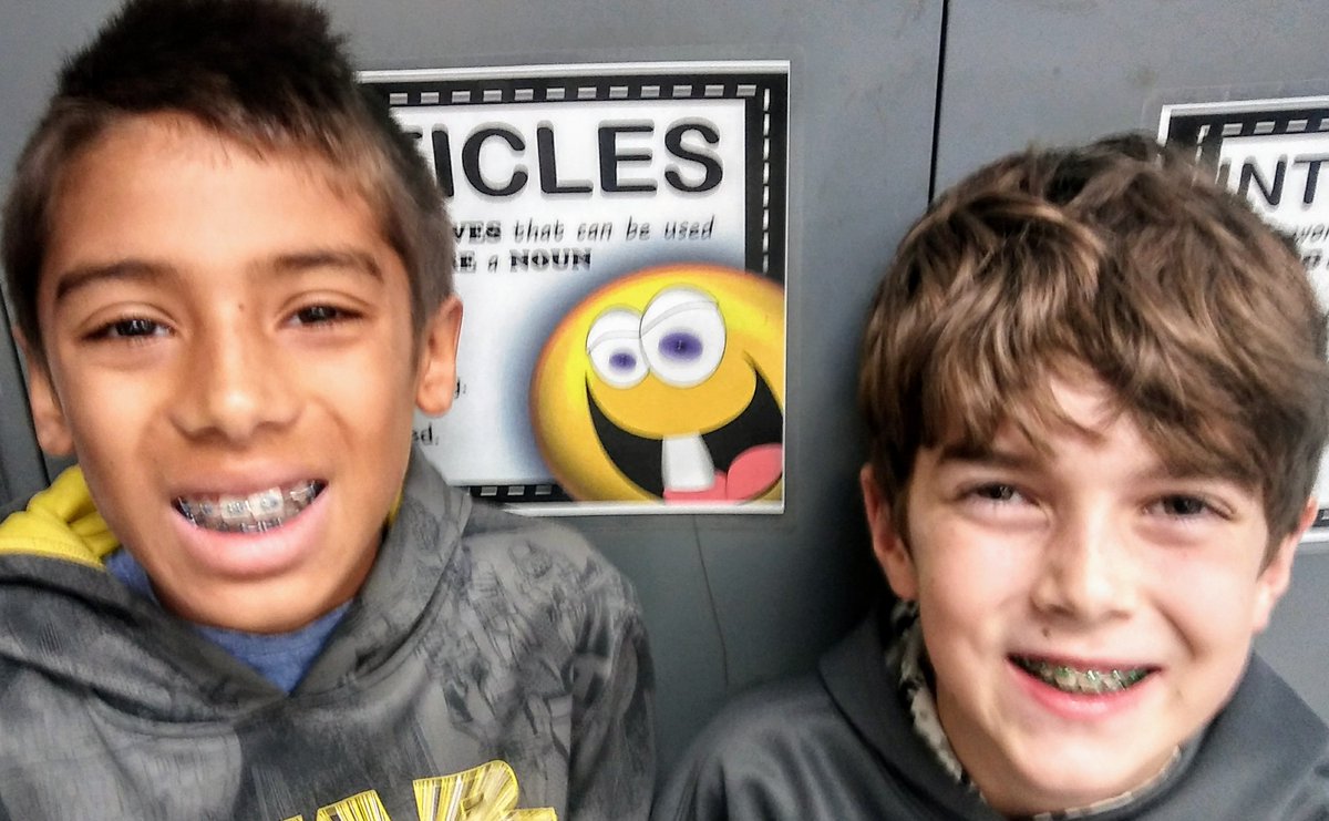 MrsCorreiraHAY's tweet image. Both boys were out yesterday for the same reason....getting BRACES! #SameDay #SameClass 😀😀