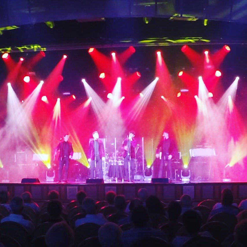 A shot from one of our shows recently. Love the lighting. Sorry we’ve been a bit quiet. We are busy working on a new show for you all!! 
#thebrittones #brittones #cruise #singers #guestents #vocalists #doowop #band #comingsoon