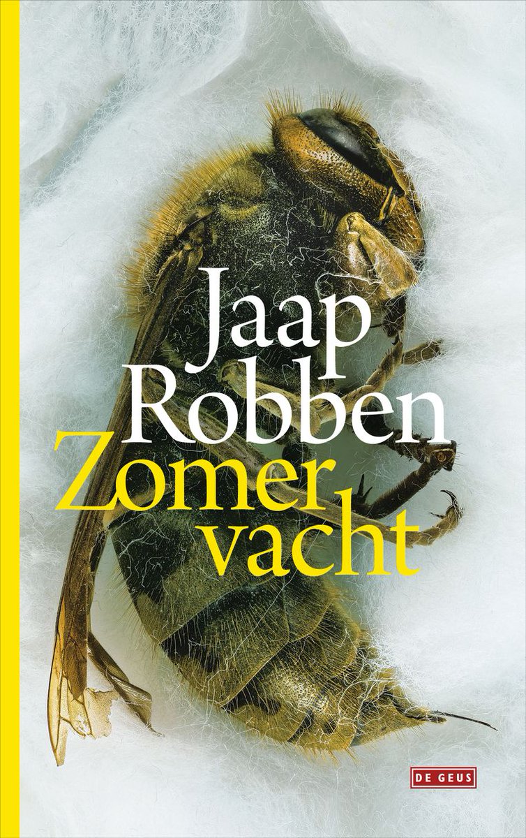 Dus #zomervacht is Boek van de maand van #DWDD en ondertussen denk ik bij het horen van de titel steeds aan 40-plussers met ongeschoren benen🤔