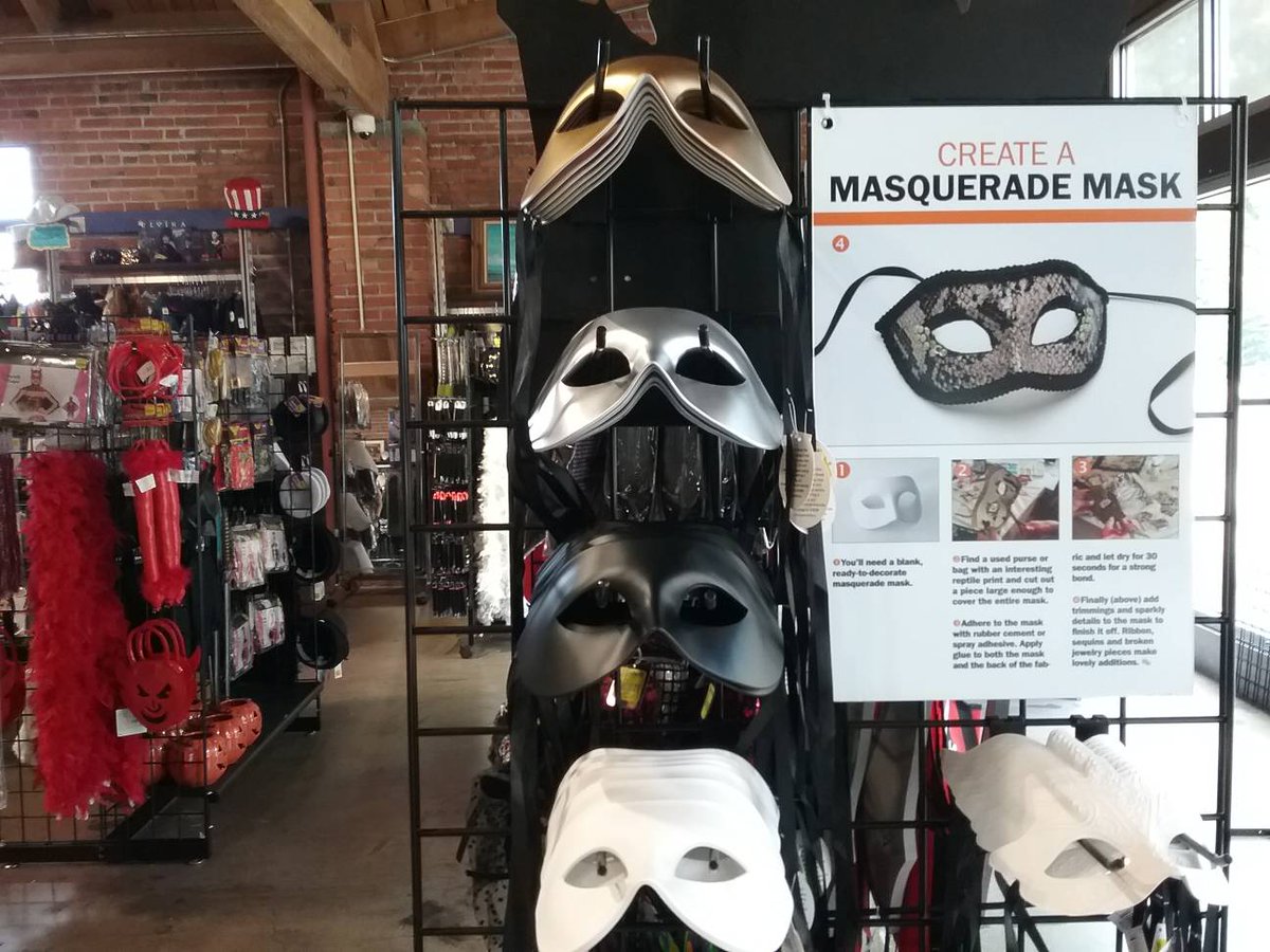 ShopCapHillGW's tweet photo. 9/13/18 1:55pm Capitol Hill Goodwill getting ready for Halloween #AtGoodwillnow #halloween #getitearly #stayprepared #costumes #decorations #halloweenfestive #spooky #thrills https://t.co/GGk6RVAc77