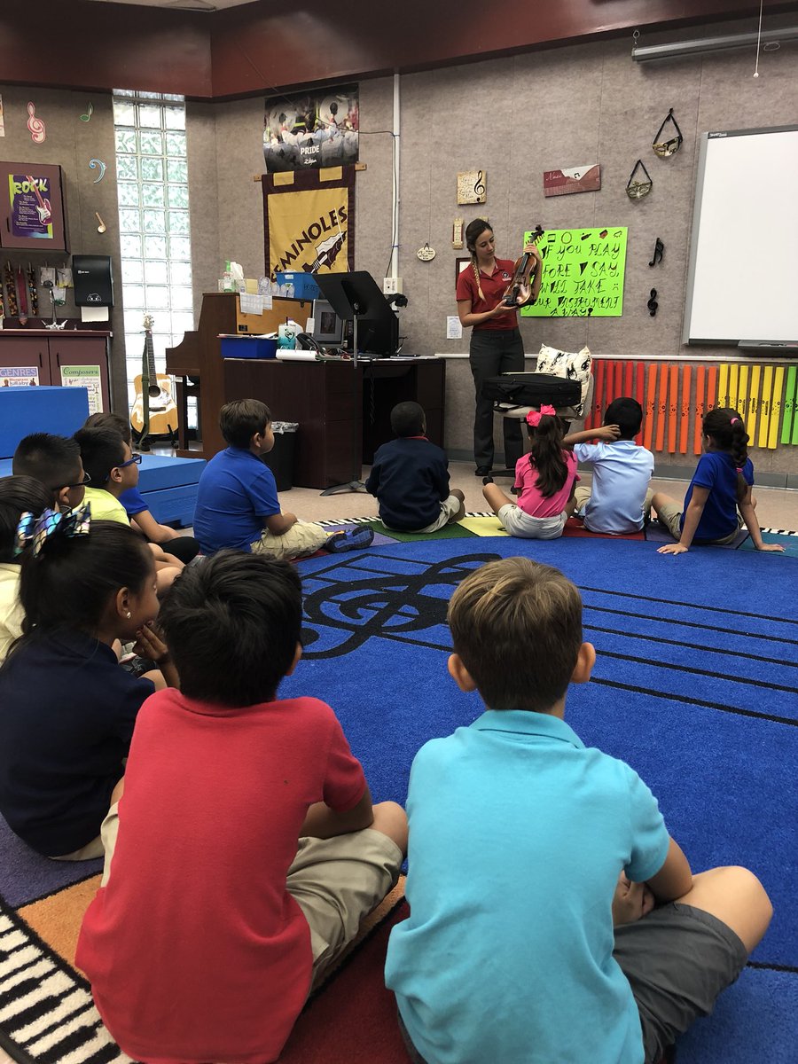 FESTrebleMakers's tweet photo. Thank you Fellsmere PD intern Lilly Perez for sharing your musical talents on Violin with our mighty mustangs! #fes_mustangs #fellsmerepd https://t.co/OBJQgsaQpD