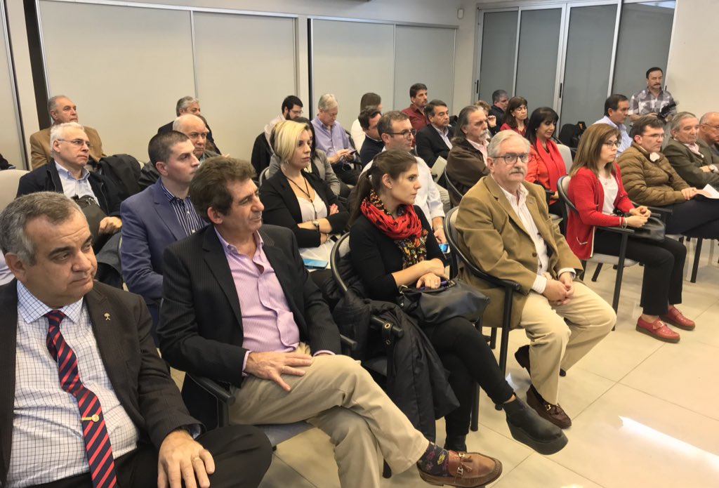 Preside la 57ma Asamblea General Ordinaria de la <a href="/camtucuman/">Cámara de Turismo</a> su presidente <a href="/HectorVinuales/">Hector Viñuales</a> . Representa al ETT hasta el arribo de pdte y vicepdta <a href="/SebaGiobellina/">Sebastián Giobellina</a> y <a href="/ElenaColombres/">Elena Colombres Garmendia</a>, respectivamente, <a href="/ColombresCata/">Cata Colombres</a>