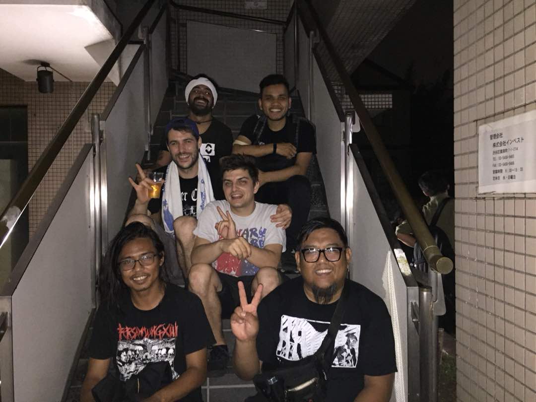 I__L__S's tweet photo. Last night show are awesome! Thank you @lessthantv @shimokita_THREE . Today we will go to Sakata, Yamagata! #inquirylastsvenery #TheRisingSunCouquest2018 #japantour #accidente #gaugemeansnothing https://t.co/GUTMi26iCh