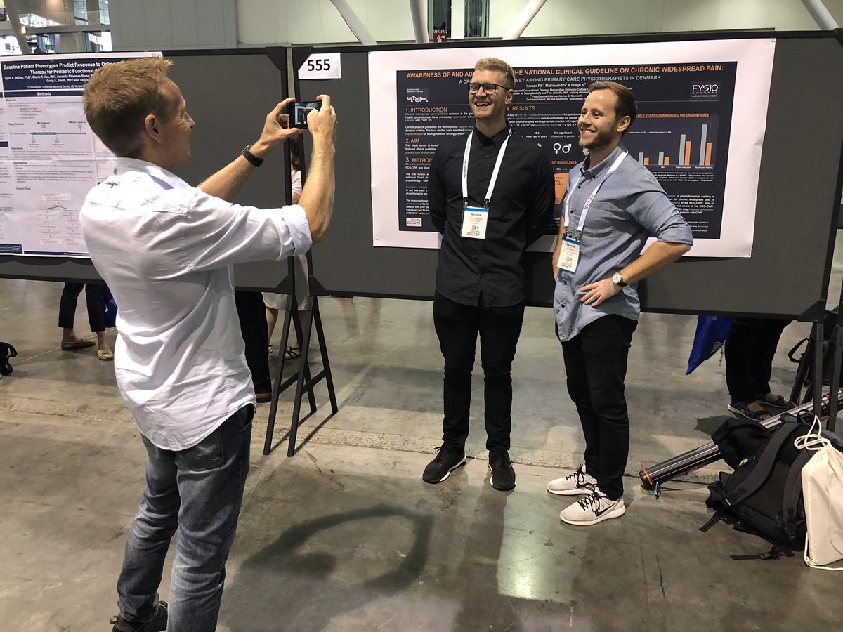 SarahHaagPT's tweet image. My first #iaspconference in Milan, I didn’t ‘get’ the posters. Then I learned how awesome they were. And that you actually get to talk to the people who did the science. @nicomathfys @R_S_Iversen &amp;amp; @MH_DK