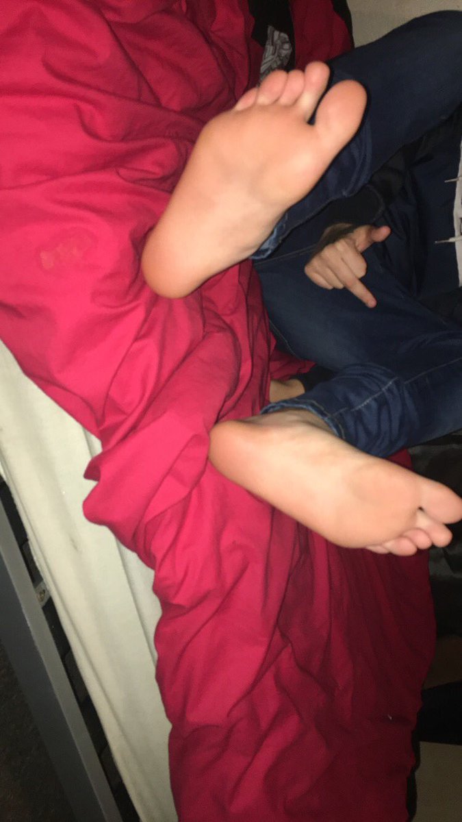 GoddesssamK's tweet photo. BEG OBEY AND PAY YOU PATHETOC LOSERS. 
 DM US TO SKYPE 
 TRIBUTE UPFRONT 
  #findom #cashcow #paypig #paypiggie #goddessfeet #feetfettish #cashgoddess @RT_Slave @rt_feet @RT4Dommes @RTSLUTT2018 @rt2promopig @rtfemdom1 @Weak4feet @RTWhore__ @RTFindomPromo https://t.co/mcPW9b6Au4