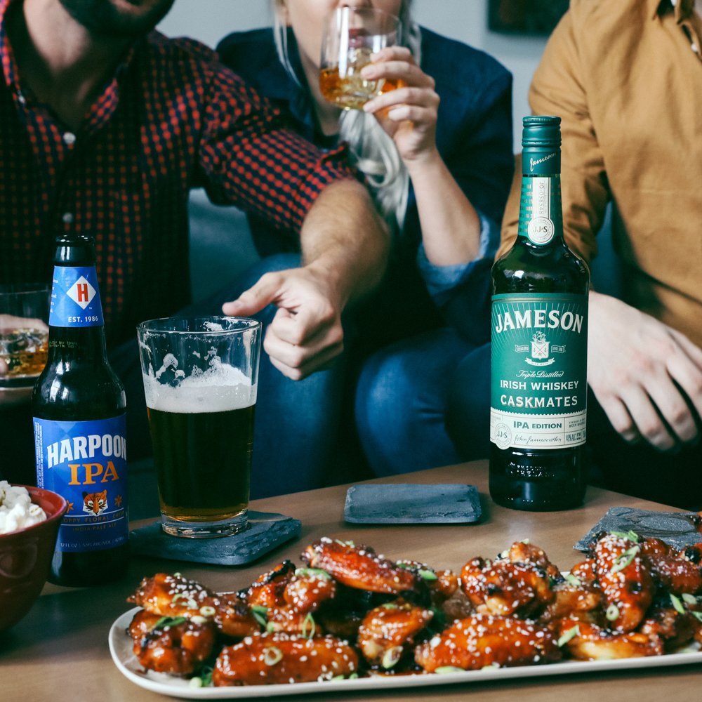 Plans this weekend? Now you do! Join us this Saturday, September 15th from 3:00 - 7:00 PM on the patio with <a href="/harpoonbrewery/">Harpoon Brewery</a> and @jameson_us for our Drinking Buddies event! Live music, complimentary apps and samples of beer - what more could you ask for? 📸 @jameson_us