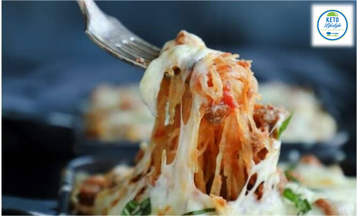 keto4beginners's tweet photo. Cheesy Spaghetti Squash Skillet Recipe. 
.
.
.
https://t.co/Y0y76Mipt0 #CheesySpaghetti #SquashSkillet #Recipe #ketodiet #Ketogenic #ketorecipes #healthysweettooth #healthylifestyle #fitness #healthyfood https://t.co/ZWfL3wpkqo