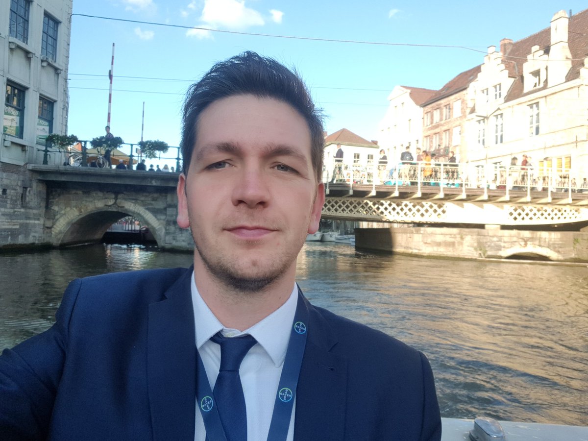 jjdalzell's tweet photo. Boat trip to the conference dinner at the end of an excellent #esn2018 https://t.co/OrSzD5aoR8