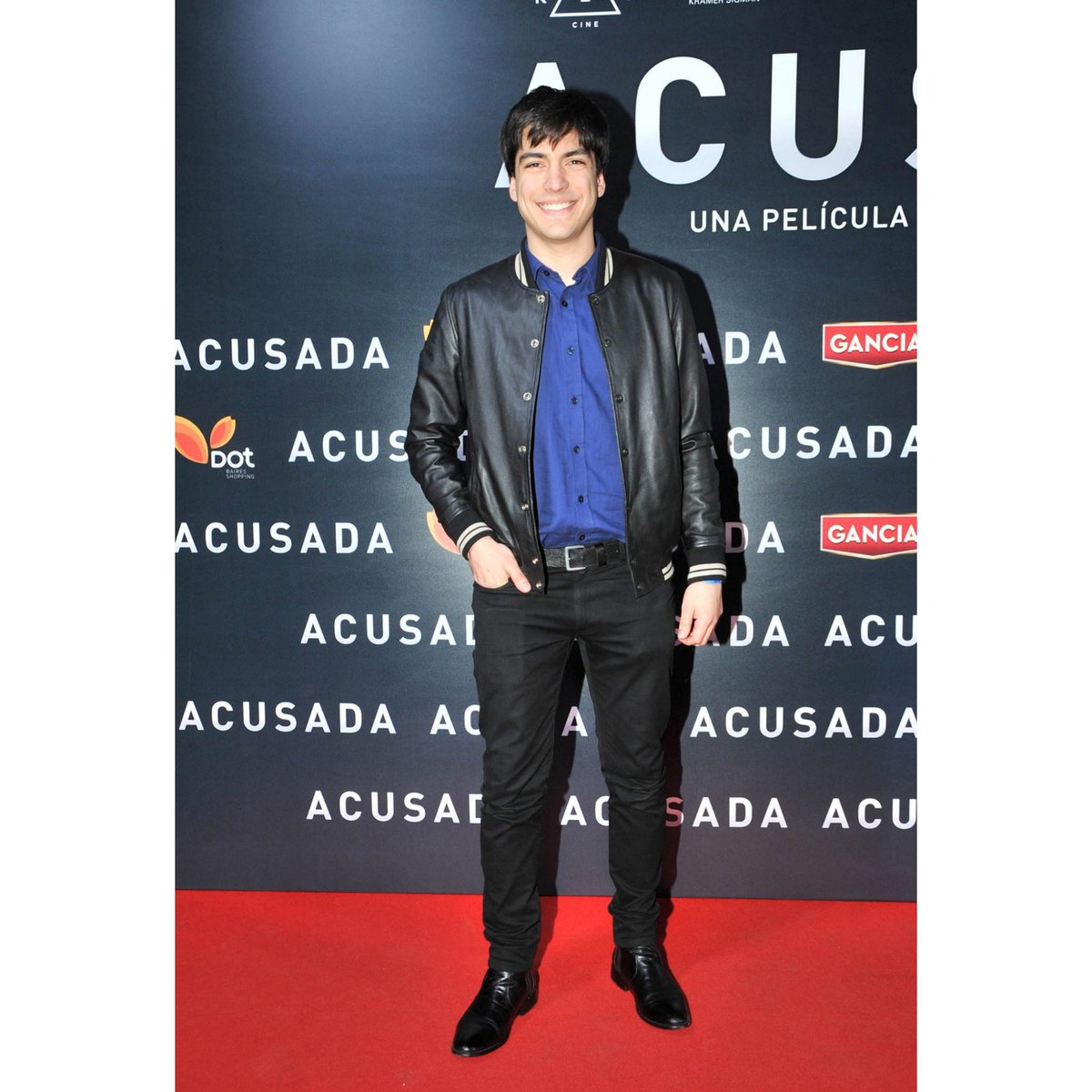 MundoFamososOk's tweet photo. Magui Bravi, Kevsho, Agustín Sullivan y Nai Awada en el avant premiere de #Acusada https://t.co/1USvaclPzN