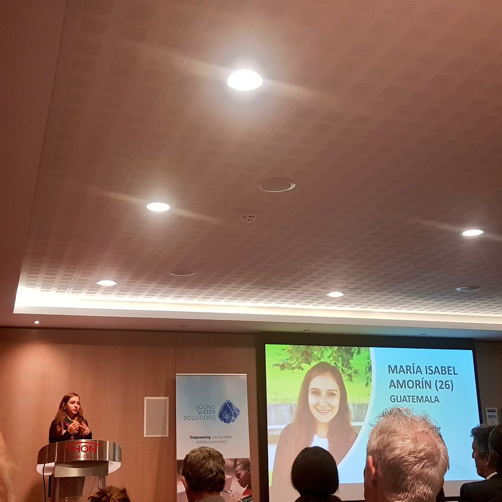 H20EU's tweet photo. Inspiring pitches from the 13 young water fellows.All driven by passion, thinking out of the box & courage overcome the #waterchallenges of their countries! Young people as agents of #change @YoungWater_S #pitchingnight #watersolutions #Innovation #WaterVision #enterpreneurship https://t.co/VfaYxnSQZC