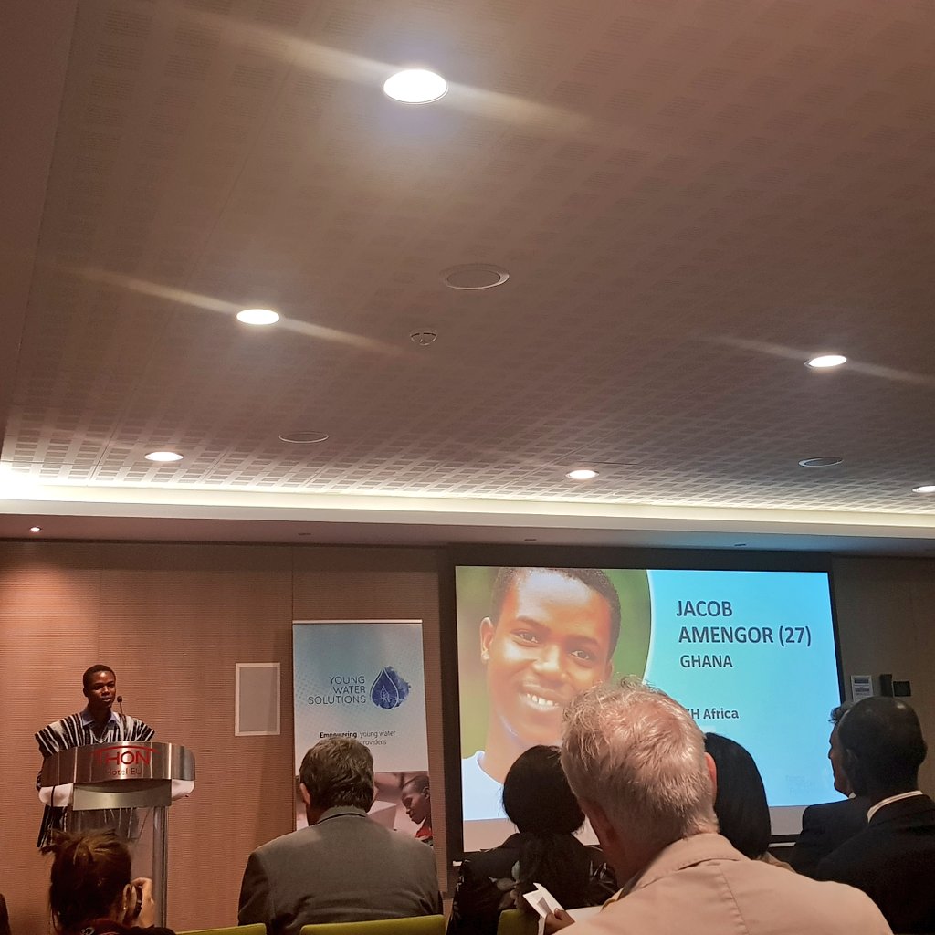 H20EU's tweet photo. Inspiring pitches from the 13 young water fellows.All driven by passion, thinking out of the box & courage overcome the #waterchallenges of their countries! Young people as agents of #change @YoungWater_S #pitchingnight #watersolutions #Innovation #WaterVision #enterpreneurship https://t.co/VfaYxnSQZC
