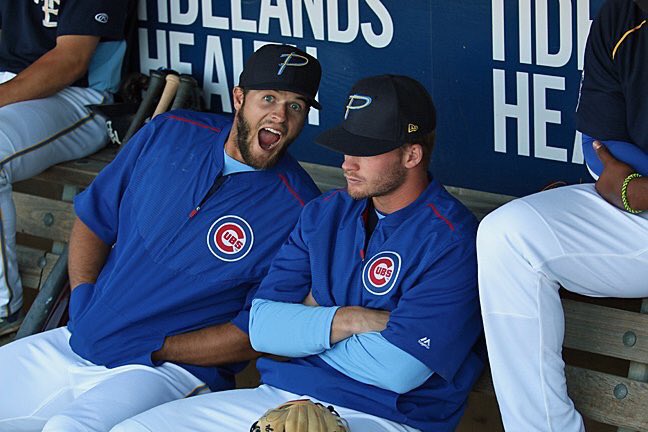 Pelicanbaseball's tweet photo. This amazing picture of David Bote and @ihapp_1 https://t.co/MPxRBRPjox
