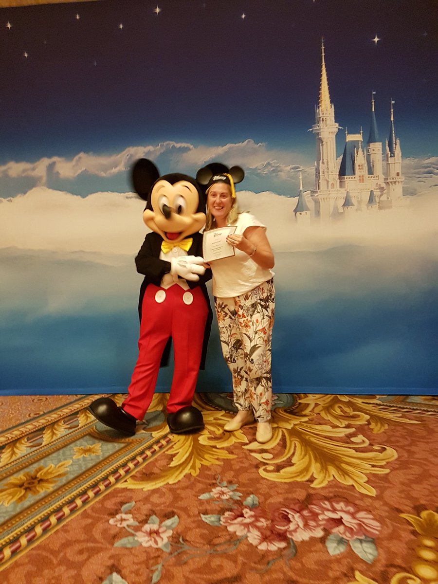 Just graduated from the @DisneyInstitute #epic week. #insightful #wow #blownaway Can't wait to spread and create some magic @mattcooper_pi @MattM4PI @SDEBDD @RikkiQuinlan