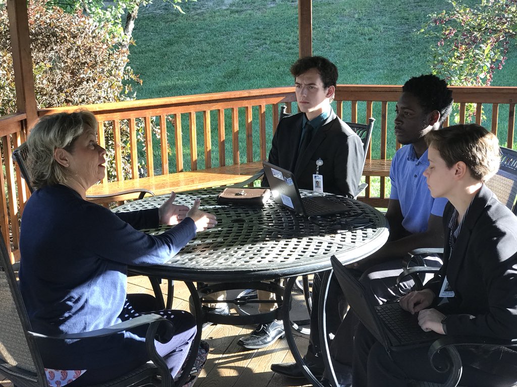 CapsGlobal's tweet image. Today was a win-win for businesses and education. #clientprojects @scccaps