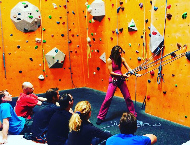Climber_Mel's tweet photo. I love teaching #instructor #climber #thisgirlcan #workshop #trainer #coach #oxford #stepforward #indoors #climbinggym #happy #fun #rigging #coach https://t.co/xBCcEmlkLD