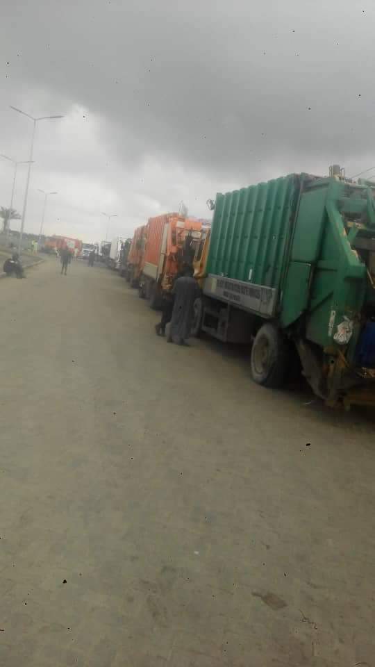 PspOperators's tweet photo. The long queue at the Epe 'landfill' has become unbearable as @PspOperators now spend days trying to dump evacuated waste. @VSSanitation has monopolised the facilities and endangering the lives of #lagosians.  This is regrettable! https://t.co/GOAEcu8nXp