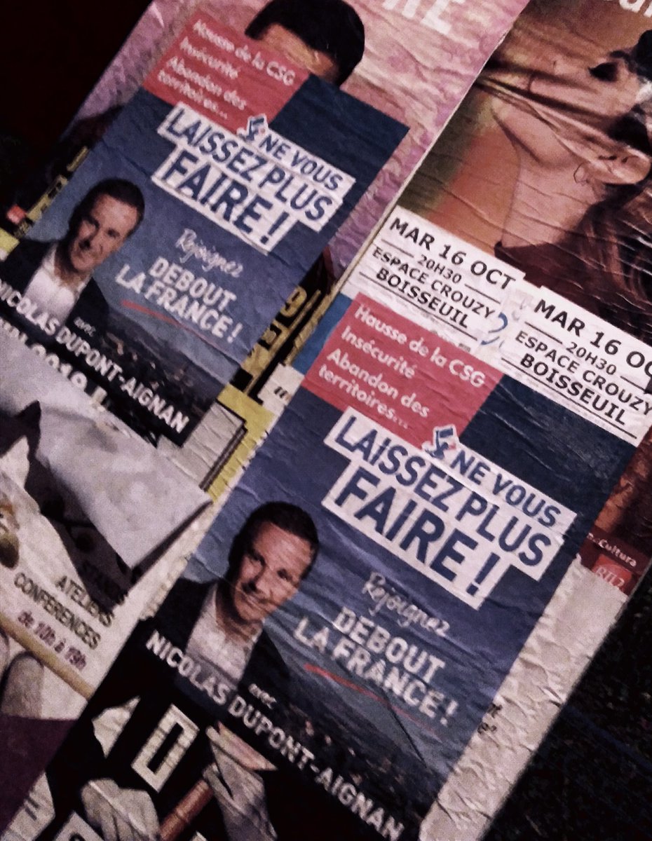 jeunesdlf87's tweet photo. Les jeunes de #DLF87 sont en opération collage pour que, demain, #Limoges puisse se réveiller aux couleurs de @DLF_Officiel !
Si toi aussi tu souhaites nous rejoindre pour défendre tes idées et militer pour ton #avenir et celui de ton pays alors contacte-nous ! https://t.co/Mz9DWNzG99