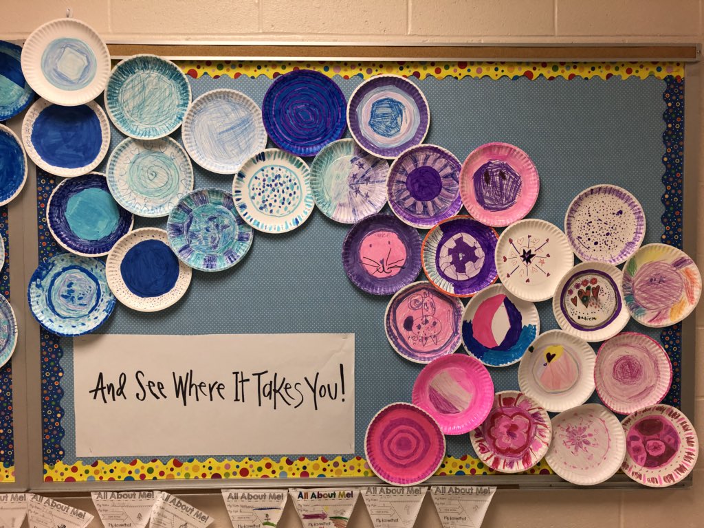 AmyDickenson2's tweet photo. Love when it all comes together for Dot Day! Our third graders created our hallway display. #PSERocks #DotDay #Creativity https://t.co/D1aK4wsTmq
