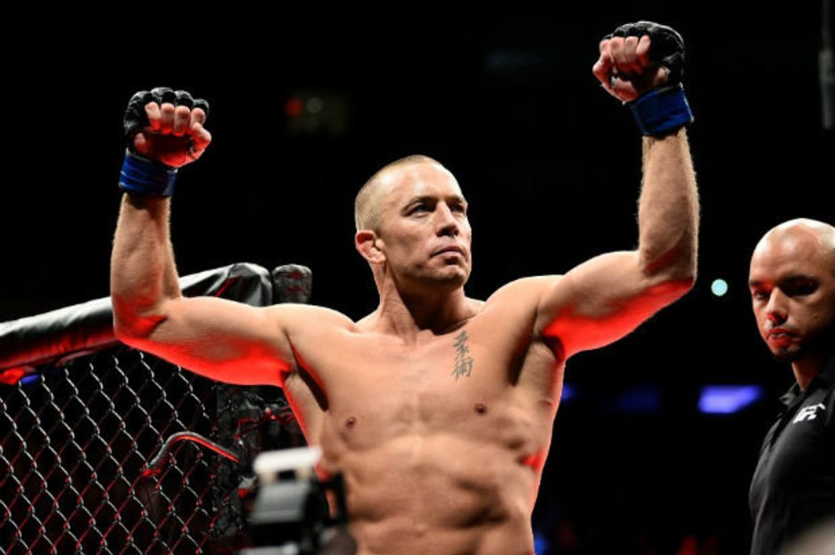 UFC_latino's tweet photo. Los legados más largos en el top de MMA. 

🇷🇺 Fedor Emelianenko, 9 años (2001-2009). 28 peleas invicto.
🇨🇦 George St-Pierre, 8 años (2006-2013) + 1 por título peso medio.
🇺🇸 Jon Jones, 7 años (2010-2016), sin contar caso de dopaje.
🇧🇷 Anderson Silva, 7 años (2006-2012). https://t.co/QirNvLibo6